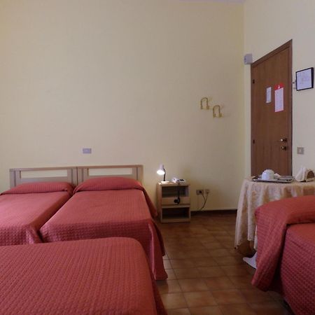 Hotel Delizia Genovese Montecatini Terme Ngoại thất bức ảnh